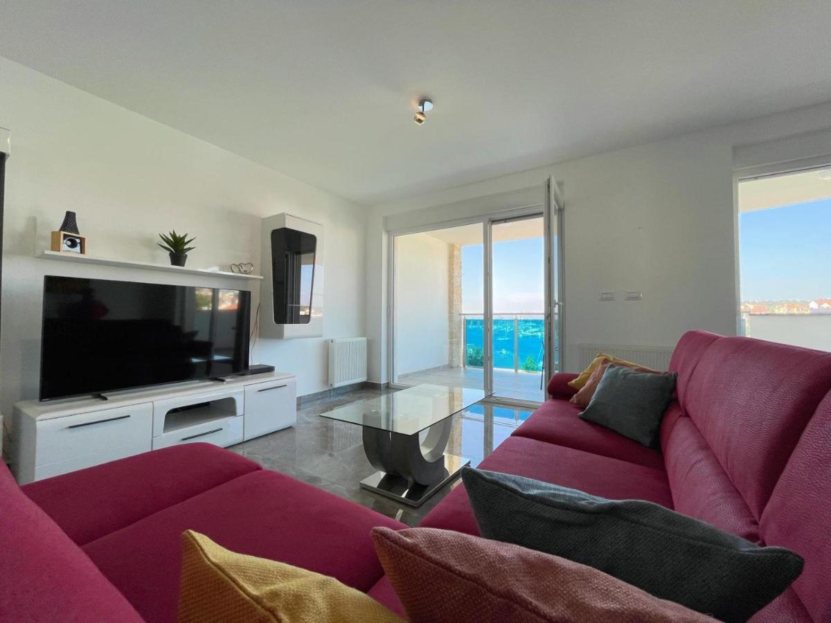 Seascape Deluxe Residence ปิเยชชานา อูวาลา ภายนอก รูปภาพ